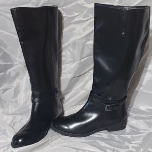 American Eagle Boots.   Black  8.5W